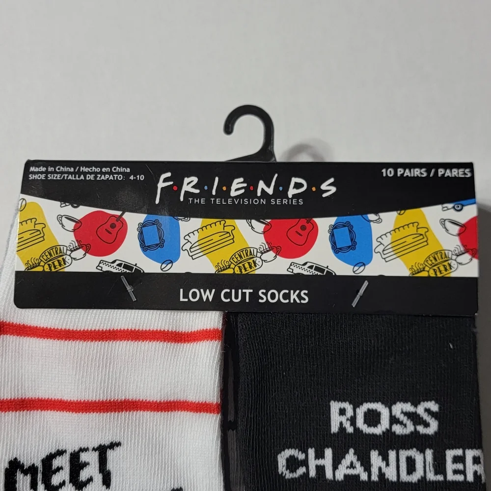 Friends TV Show 10 Pair Low Cut Socks Women's Shoe Size 4-10‎ NWT